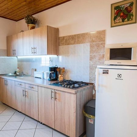 Kis Teniszhaz Ordacsehi Extérieur photo