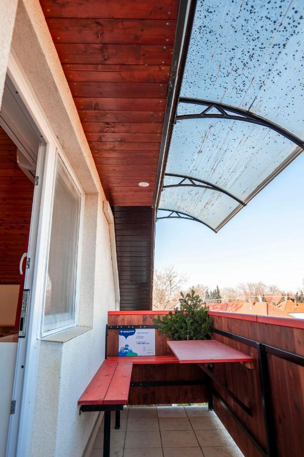 Kis Teniszhaz Ordacsehi Extérieur photo
